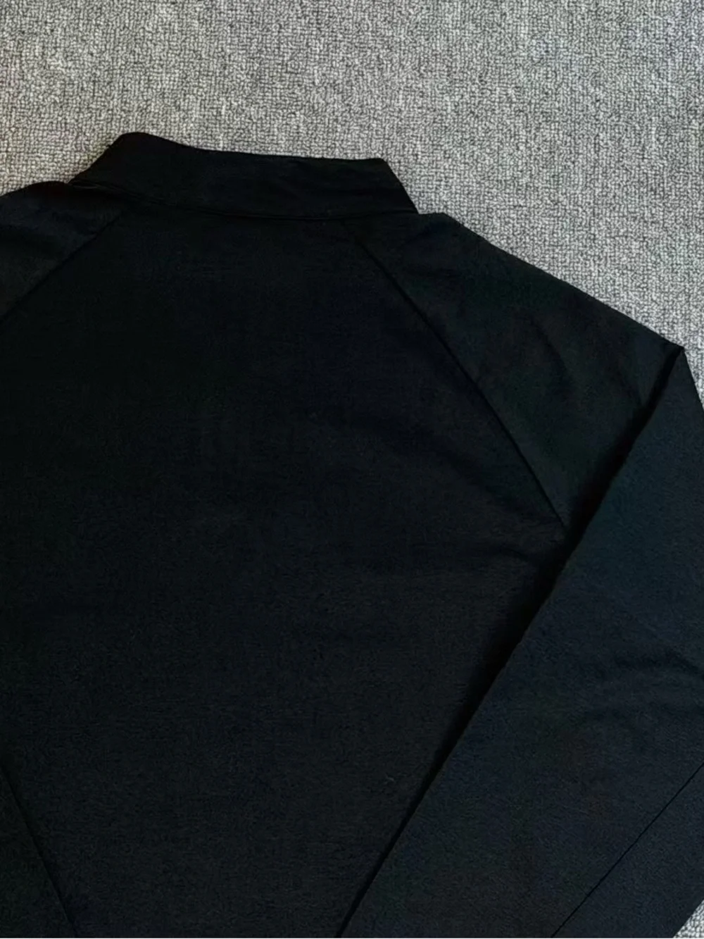 Arc'teryxx Men's Black Lightweight Quarter-Zip Shirt Jacket
